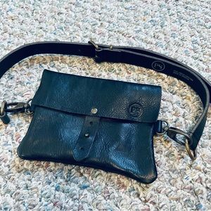Leather belt bag